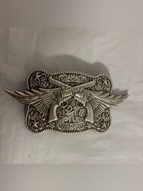 Guns N’  Wings belts  buckle-
Miranda Lambert collection